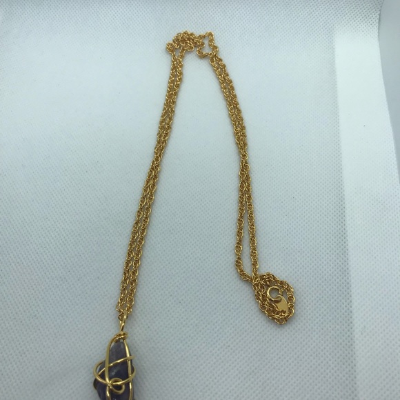 Avon 30” amethyst raw stone goldtone necklace - Picture 3 of 6